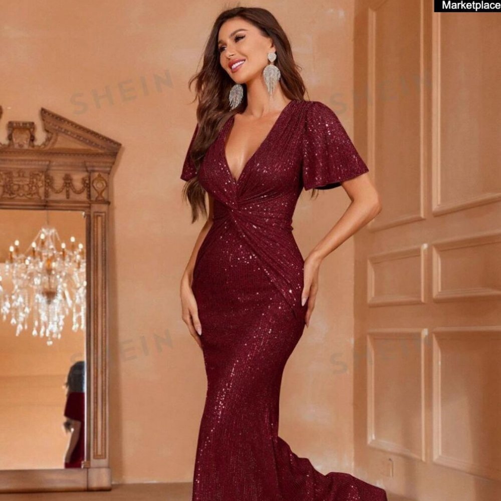 Trumpet/Mermaid Plunging Neck Floor-Length Sequin Dress with Butterfly Sleeves - Picture 4 of 9